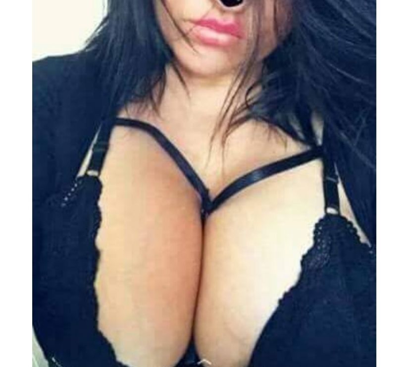 Splendide Mouna nouvelle dans votre ville